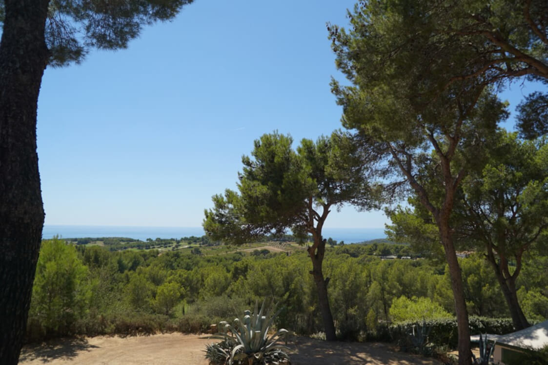 Vue mer du Chalet Bandol en camping 4 étoiles à Saint Cyr sur Mer